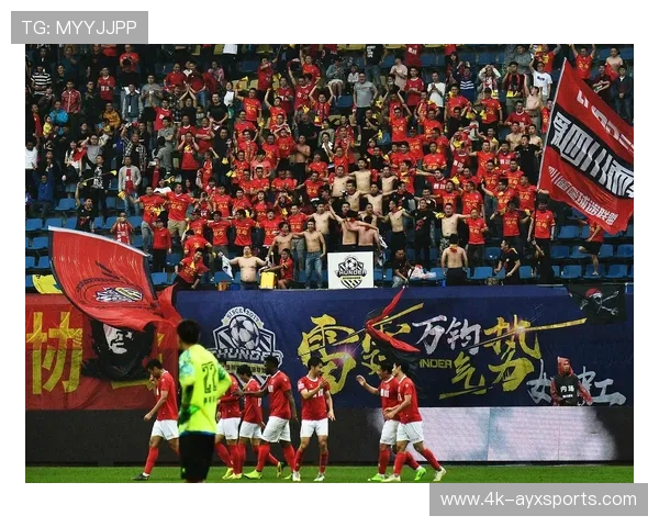 利物浦主场对阵诺丁汉森林,盼借主场强势延续胜利脚步。 利物浦主场对阵诺丁汉森林,盼借主场强势延续胜利脚步。